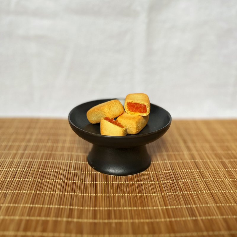 【玫泥手作】凤梨酥黏土仿真模型/摆饰 - 摆饰 - 粘土 黄色