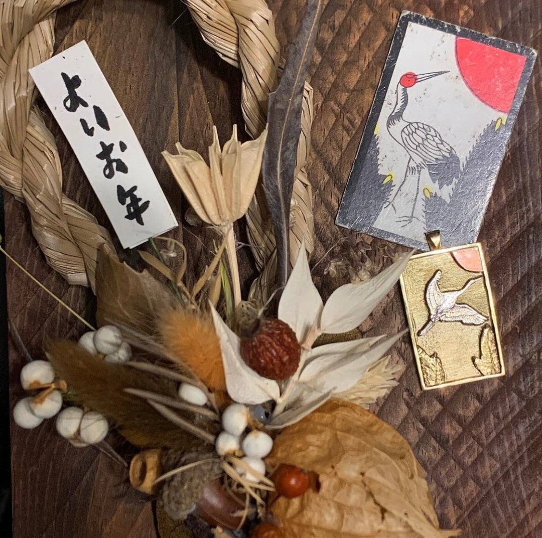 日本花札硬币吊咀(一月-松上鹤) - 项链 - 铜/黄铜 