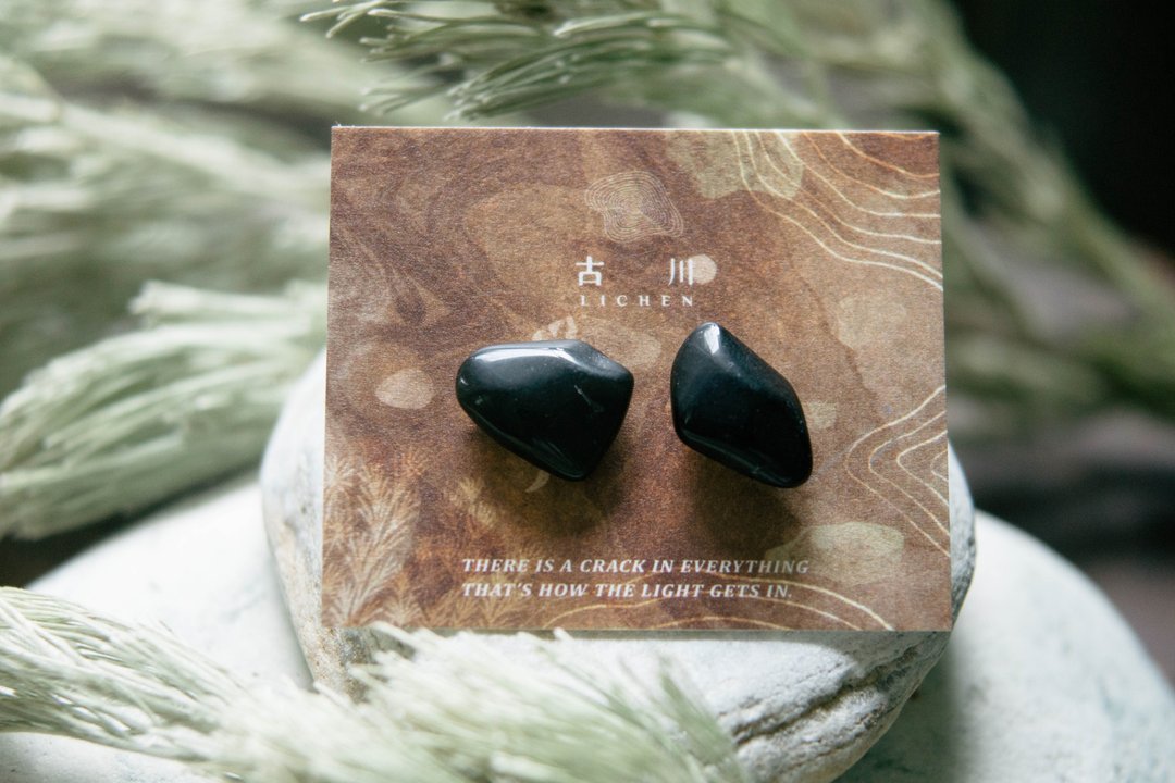 CRACK | 矿物系耳环 |  EARRINGS - 耳环/耳夹 - 玉石 黑色