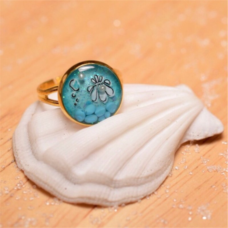 Deep Blue Sea simulate Water Decorate with Tiny Blue Stone who love Beach & Sea - 戒指 - 树脂 蓝色