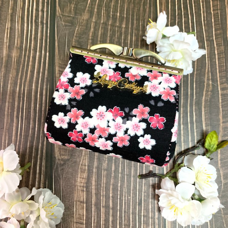 鱼尾夹口金包 - 和风 (黑底樱花) - 皮夹/钱包 - 棉．麻 粉红色