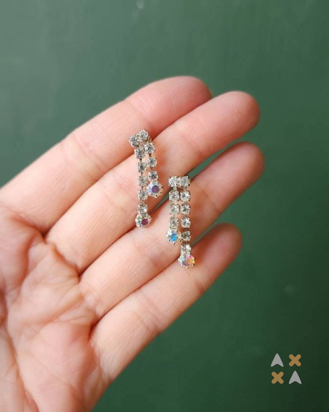 VINTAGE AB 彩钻莱茵石古着针式耳环 - 耳环/耳夹 - 其他金属 银色