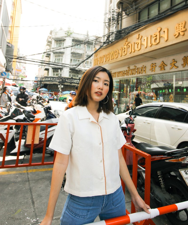 Linen shirt with pure cotton Sappan-wood dyed color weaved fabric. - 女装衬衫 - 亚麻 白色
