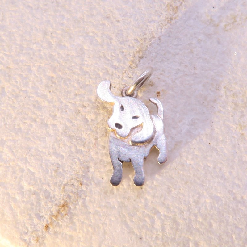 米格鲁 - 纯银迷你狗狗坠饰 - 项链 - 纯银 银色