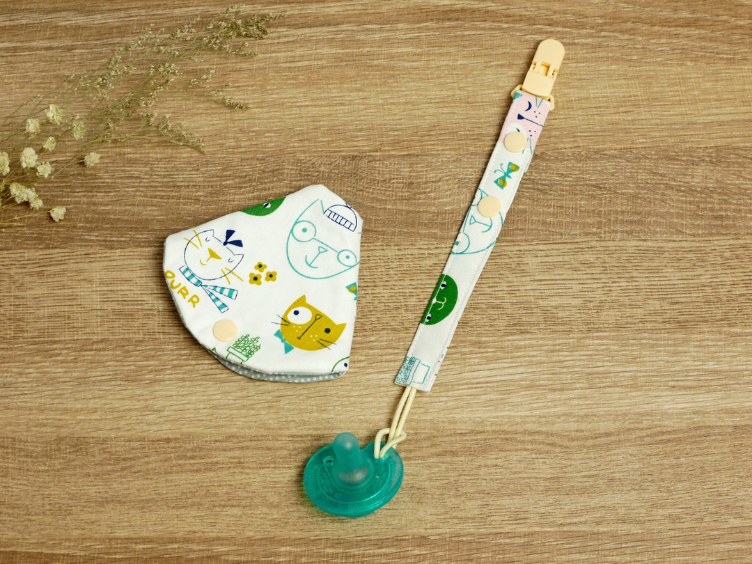 二合一奶嘴夹│奶嘴防尘套+奶嘴链:::大头猫 - 奶瓶/奶嘴 - 棉 白色