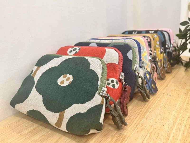 小收纳包/花日和/旅行的随身小伙伴 - 化妆包/杂物包 - 棉．麻 