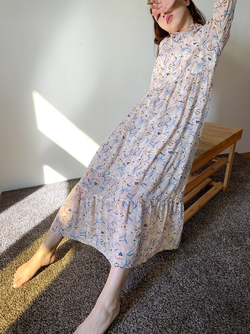 花瓣领花卉长洋装 - 洋装/连衣裙 - 其他材质 粉红色