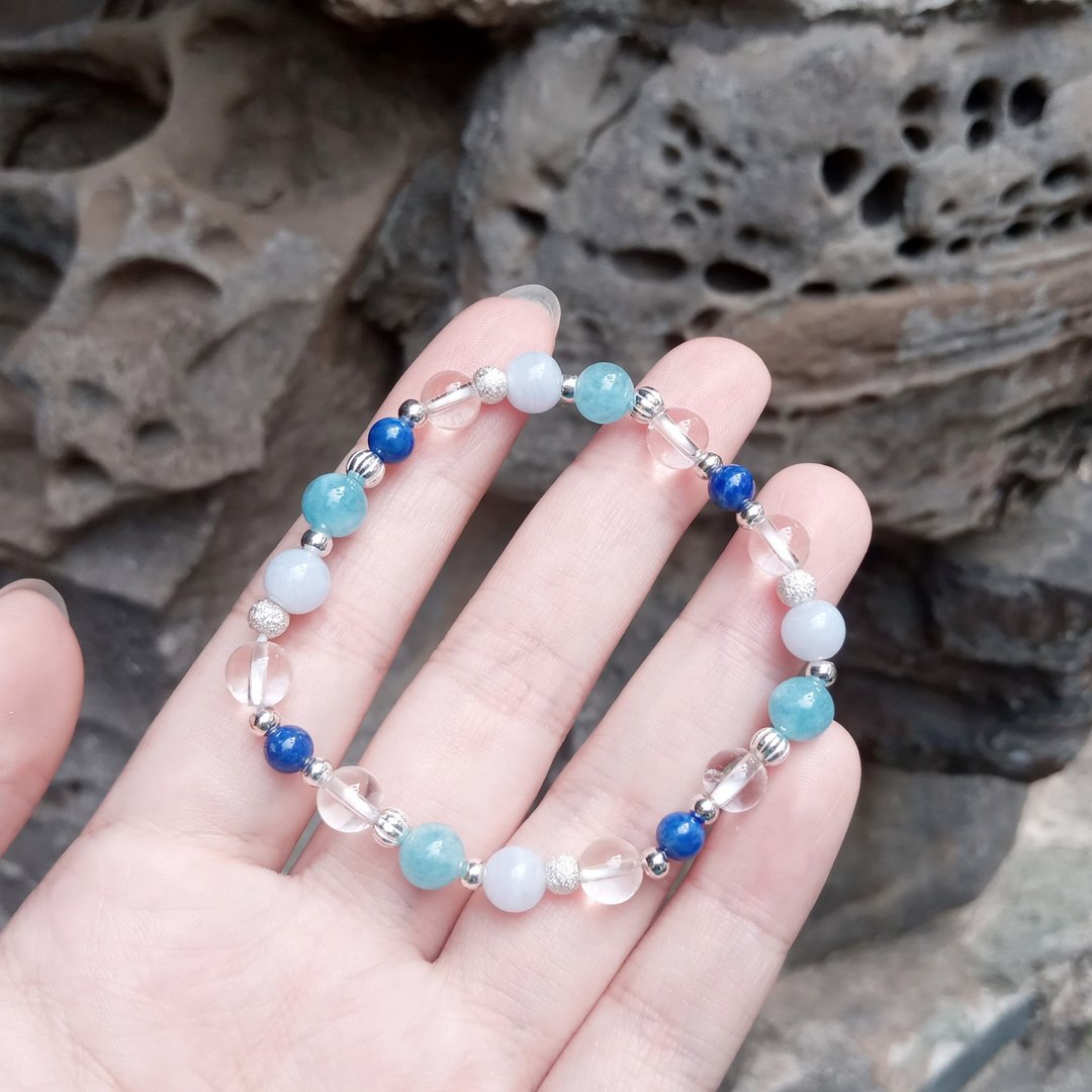 人鱼之歌 // 蓝纹玛瑙 水晶海蓝宝 青金石 白水晶 925纯银手链 - 手链/手环 - 宝石 蓝色