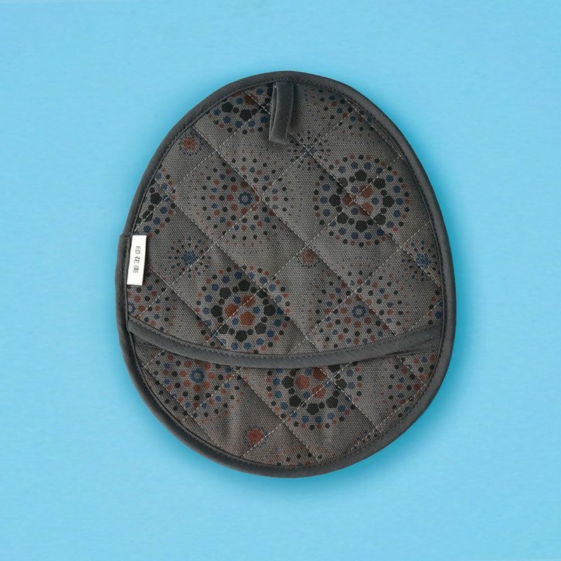 蛋形隔热手套锅垫/烟火/夜空灰色 - 厨房用具 - 棉．麻 黑色