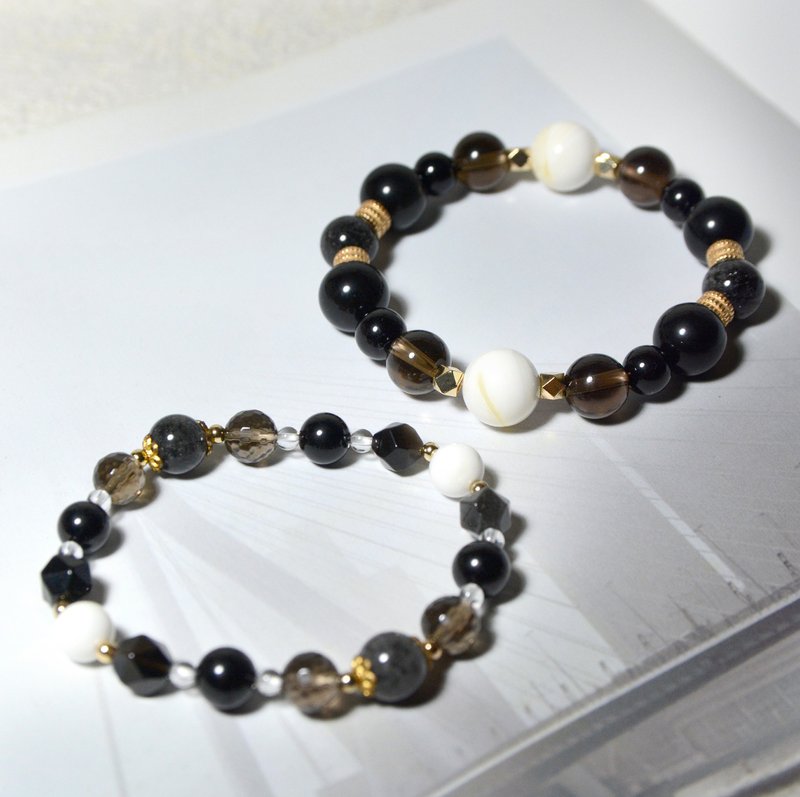 星夜漫步 l 挡煞避邪、防小人 l 银曜石 l 黑发晶 l 黑碧玺 - 手链/手环 - 水晶 黑色