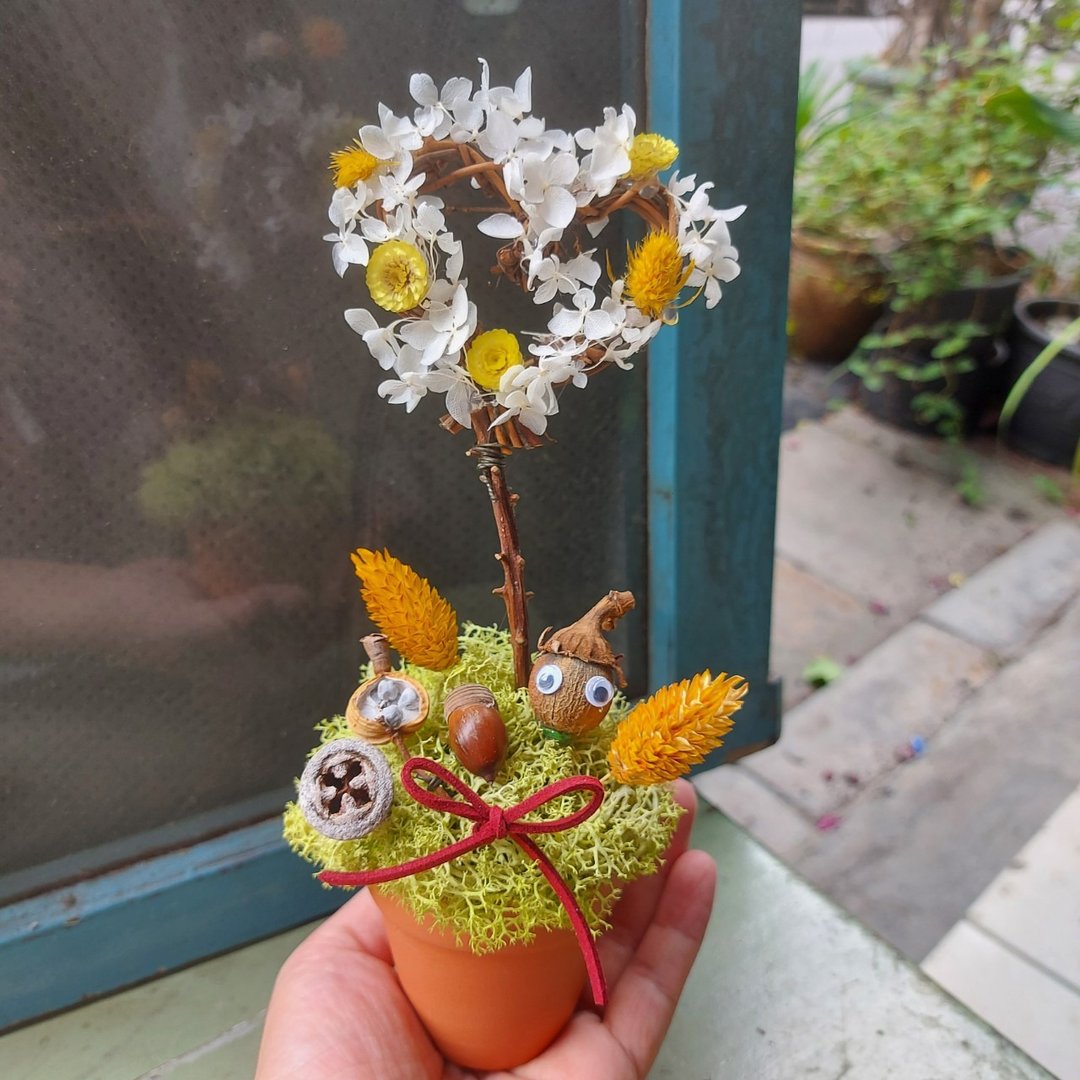 爱心藤圈桌花 圣诞礼物 拍摄道具 爱心花圈 不凋花圈 - 摆饰 - 植物．花 