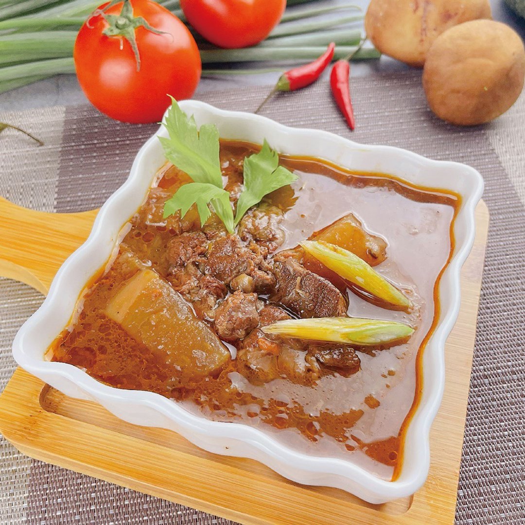 【搭嘴好食】即食和风番茄炖牛肉－常温调理包 (300g x 1包) - 料理包 - 新鲜食材 白色