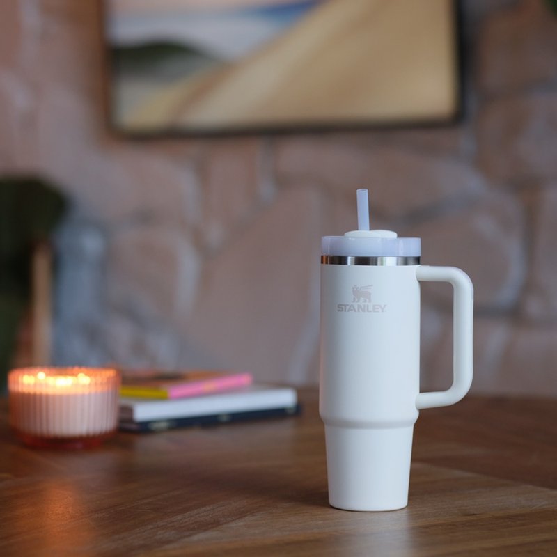 STANLEY 冒险系列 吸管随手杯2.0 0.88L / 象牙白 2.0 - 保温瓶/保温杯 - 不锈钢 