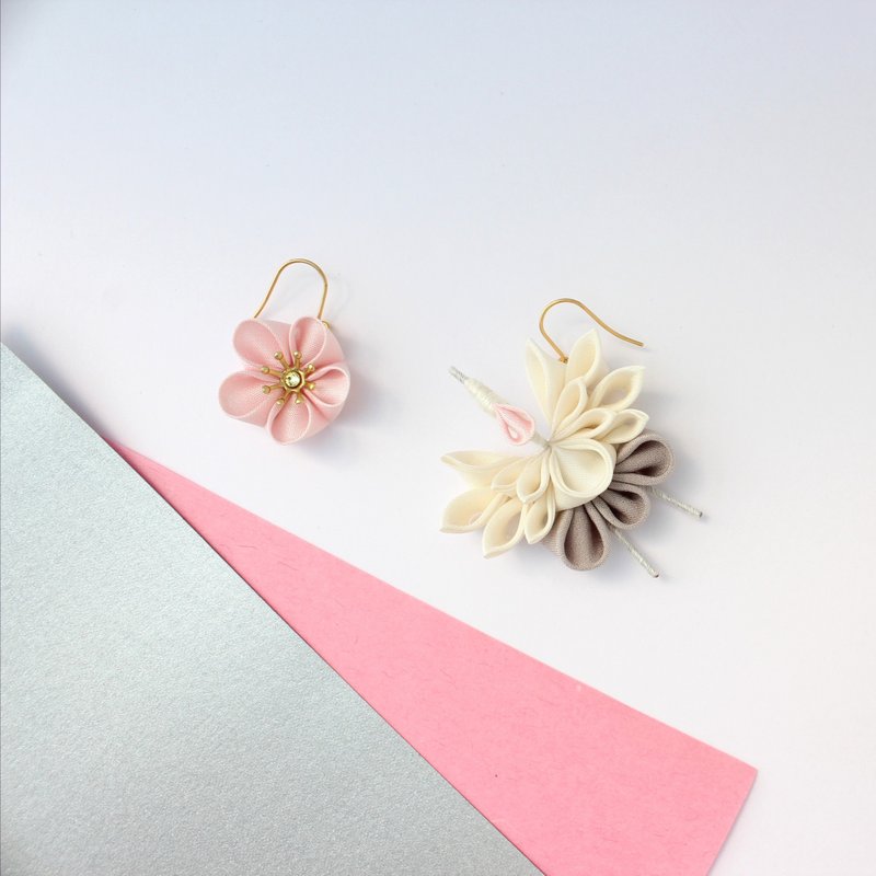 japanese kanzashi earring/ non hole earring pale crane - 耳环/耳夹 - 丝．绢 粉红色