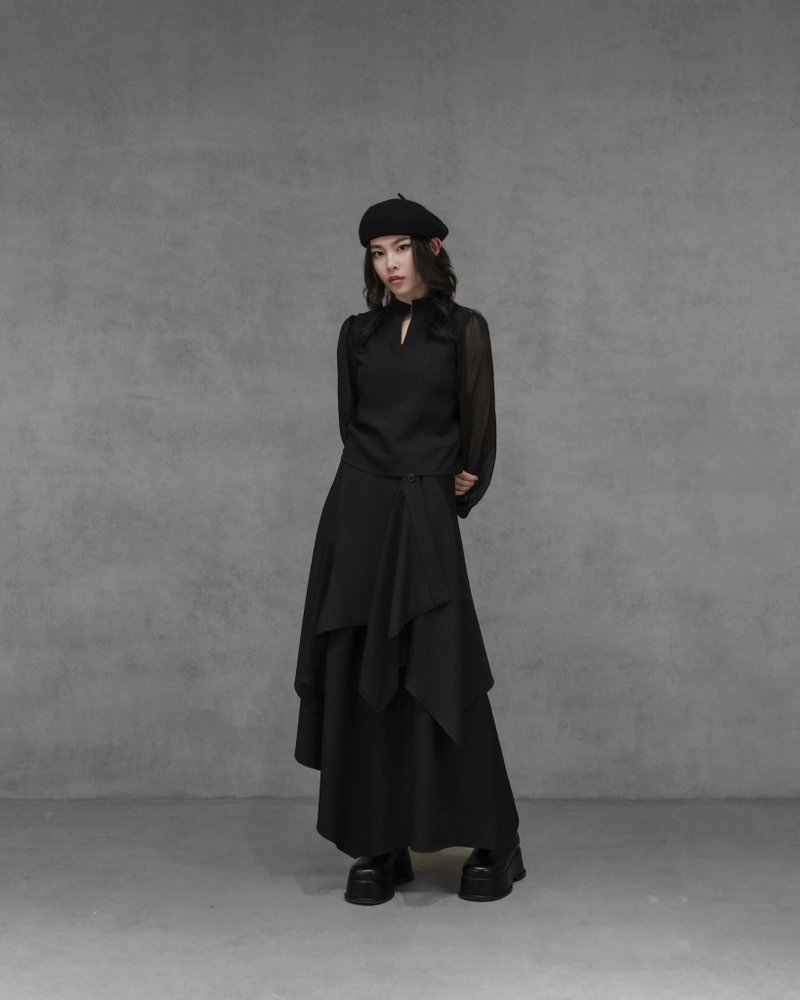 MUKK DESIGN 异材质公主袖短版上衣 - 女装上衣 - 聚酯纤维 黑色