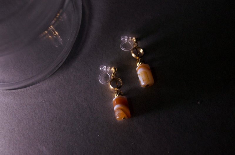 【耳环】定心胶囊/天然石/条纹玛瑙 - 耳环/耳夹 - 水晶 咖啡色