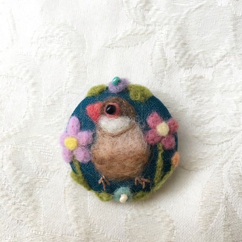 シナモン文鳥のブローチ - 胸针 - 棉．麻 蓝色