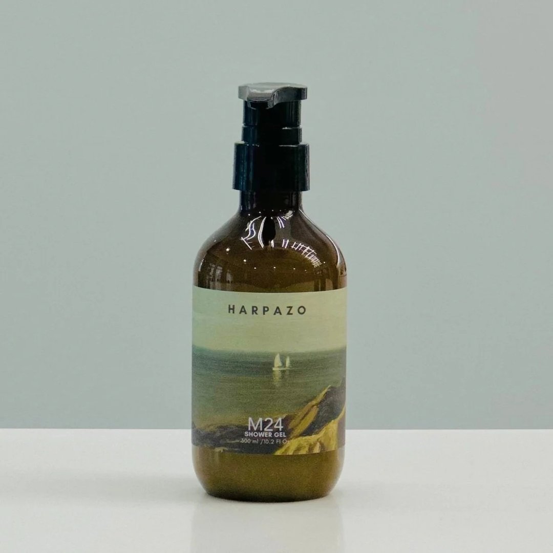 M24 沐浴露 300ml 龙井绿茶香 - 旅行套装 - 精油 绿色