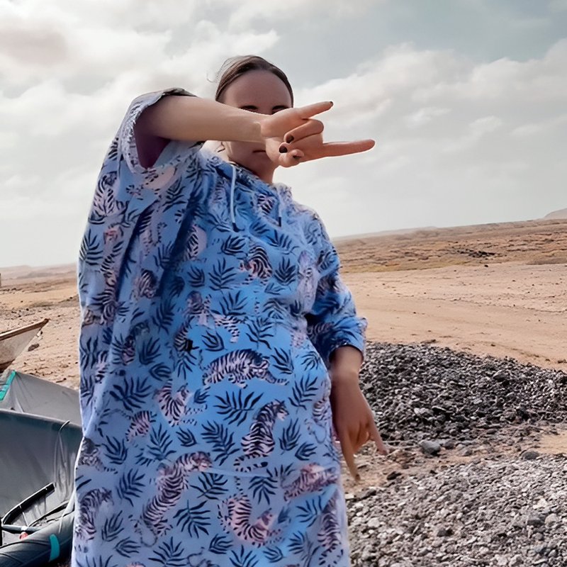 【荷兰MYSTIC】女生版 毛巾衣 浴巾衣 福虎紫 - 运动配件 - 棉．麻 