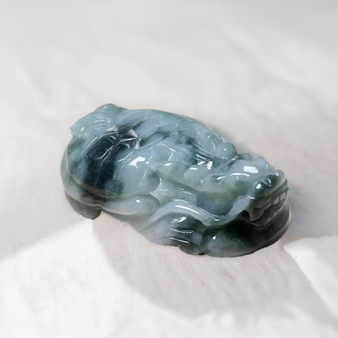 【吉祥·长寿】飘蓝花翡翠龙龟 | 天然缅甸A货翡翠 | 送礼 - 吊饰 - 玉石 多色