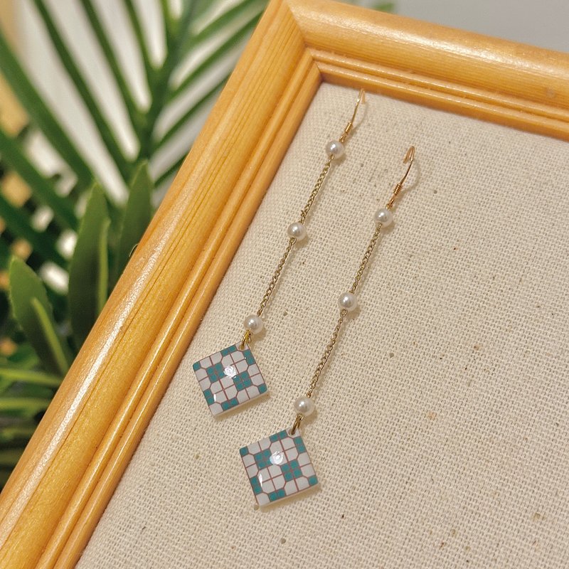 HKPaletteEarring - 格仔砖(珍珠吊)(耳环) - 耳环/耳夹 - 树脂 绿色