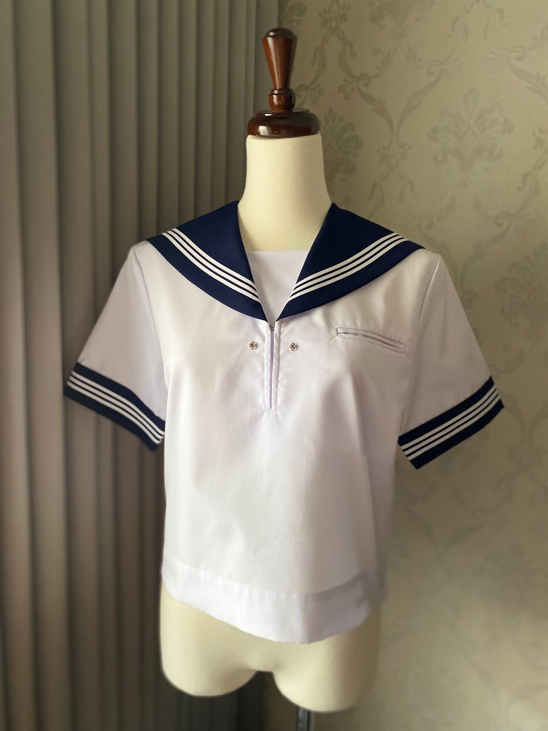 日本制夏季学生三本线水手服上衣 - 女装上衣 - 棉．麻 白色