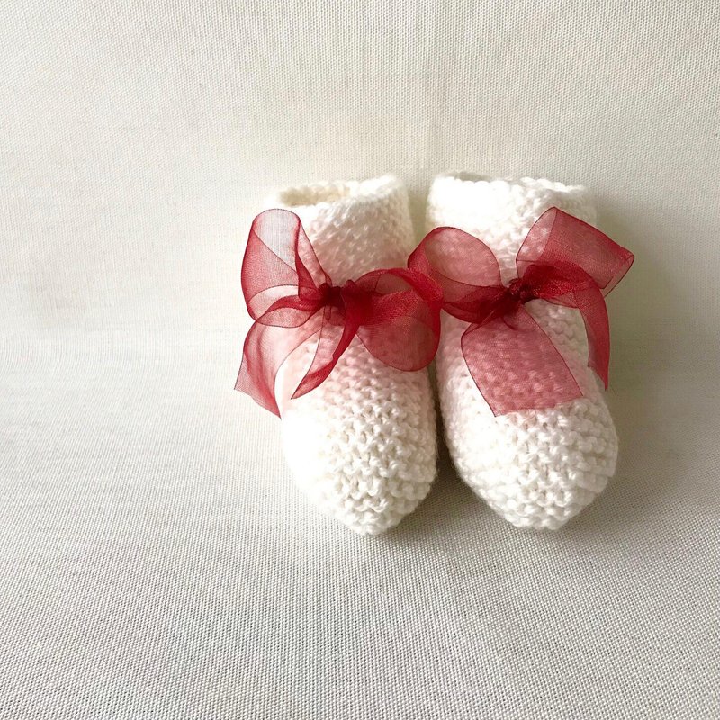 Christmas baby booties wool x silk white - 童装鞋 - 棉．麻 