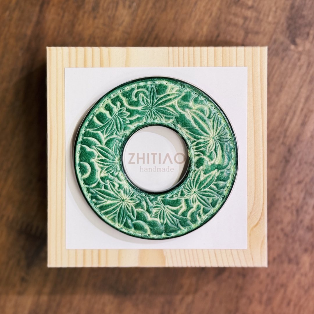 原创手工制作牛皮剑道刀镡 枫林云海 雾蜡绿 剑锷 Tsuba - 运动配件 - 真皮 绿色