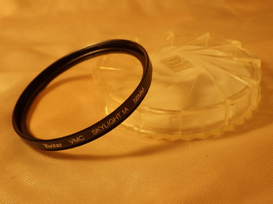 VMC Vivitar Skylight 1A 滤镜 58 毫米紫外线带 Hoya 外壳美国制 - 相机 - 玻璃 透明