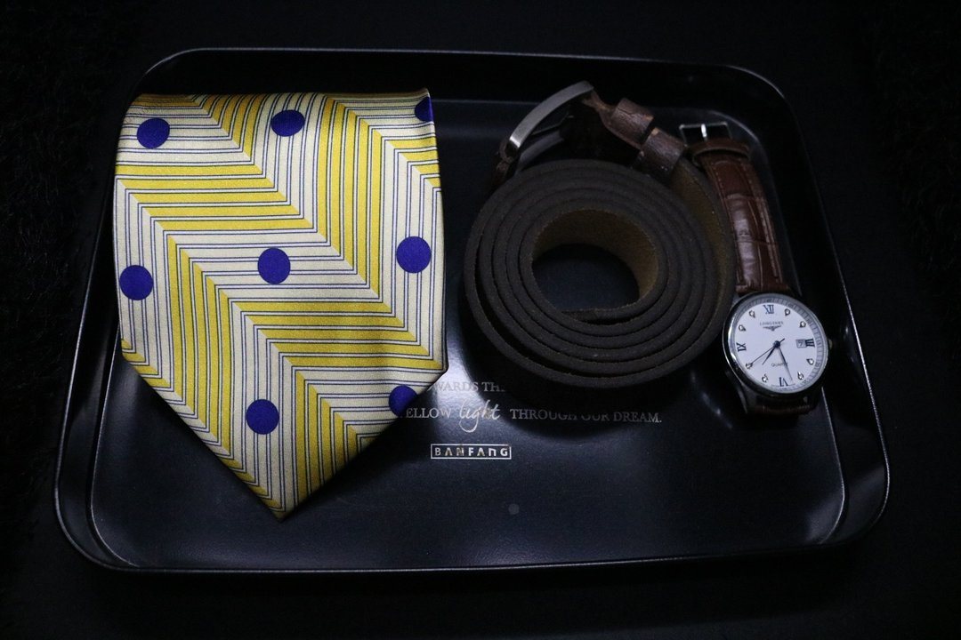 复古黄色花纹领带/绅士风商务百搭真丝necktie - 领带/领带夹 - 丝．绢 黄色