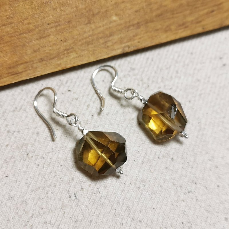 天然浓郁黄水晶纯银耳环/高透/手工制作/925/999 - 耳环/耳夹 - 宝石 黄色