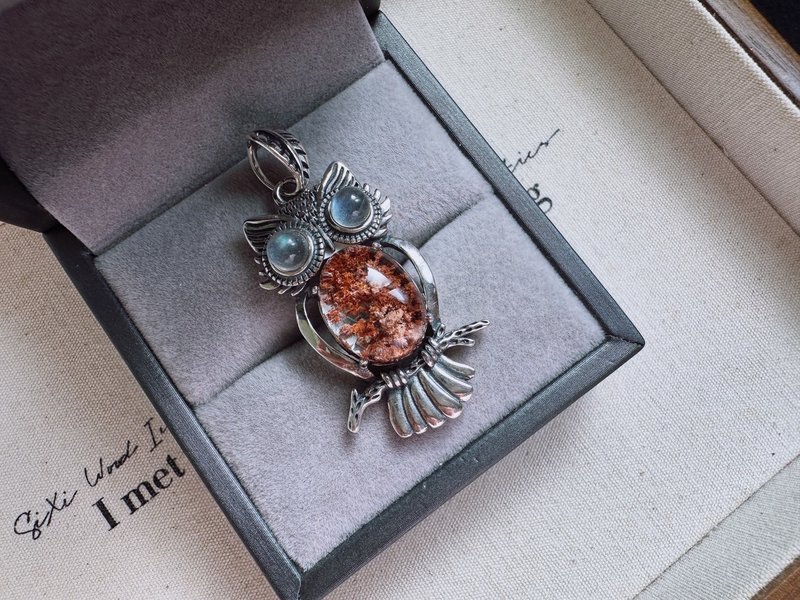 红幽灵 × 拉长石-猫头银饰吊坠 - 项链 - 水晶 