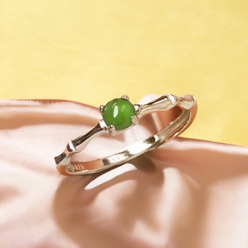 冰种老坑绿翡翠蛋面戒指 925银 | 天然A货翡翠 | 送礼 - 戒指 - 玉石 绿色