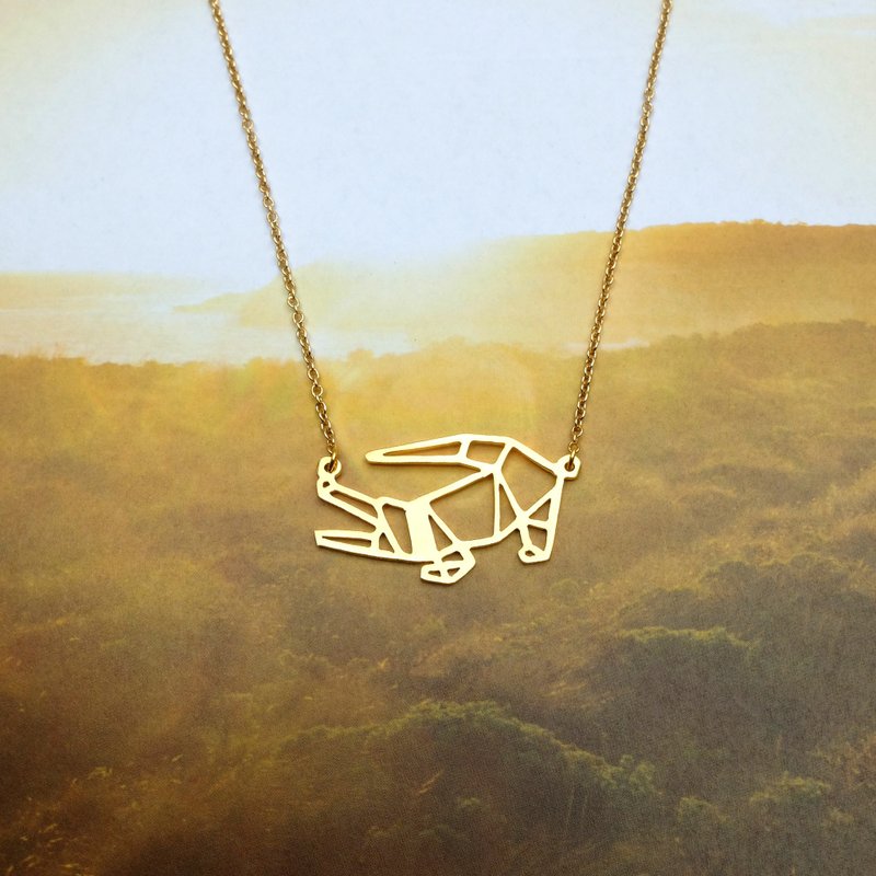 Origami Crocodile Necklace, Animal Necklace, Birthday gift, Gold Plated Brass - 项链 - 铜/黄铜 金色