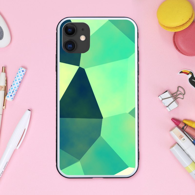 绿色植物图案手机壳，让您享受大自然【强化玻璃表面】兼容iPhone 16 - 手机壳/手机套 - 塑料 多色