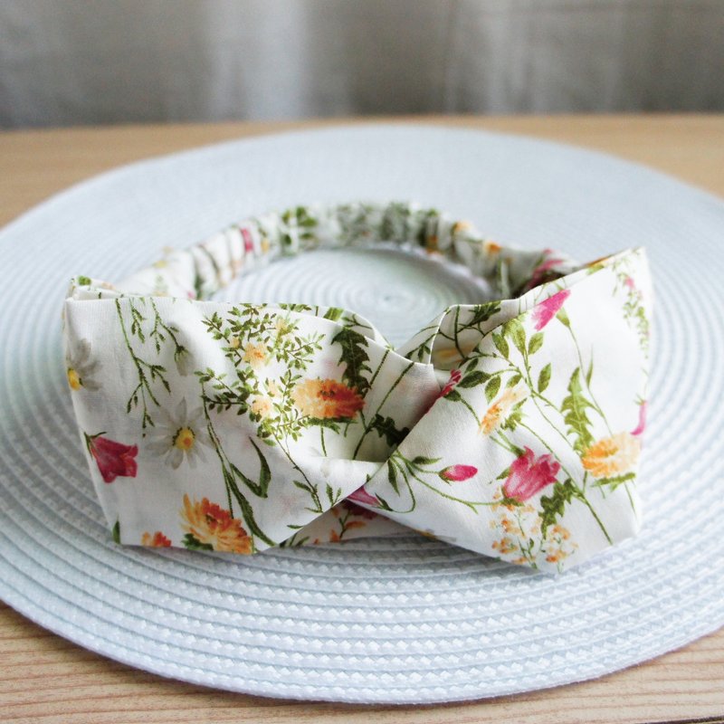 Lovely【日本布订制】花草游戏蝴蝶松紧发带、发圈【米底&粉花】 - 发饰 - 棉．麻 白色