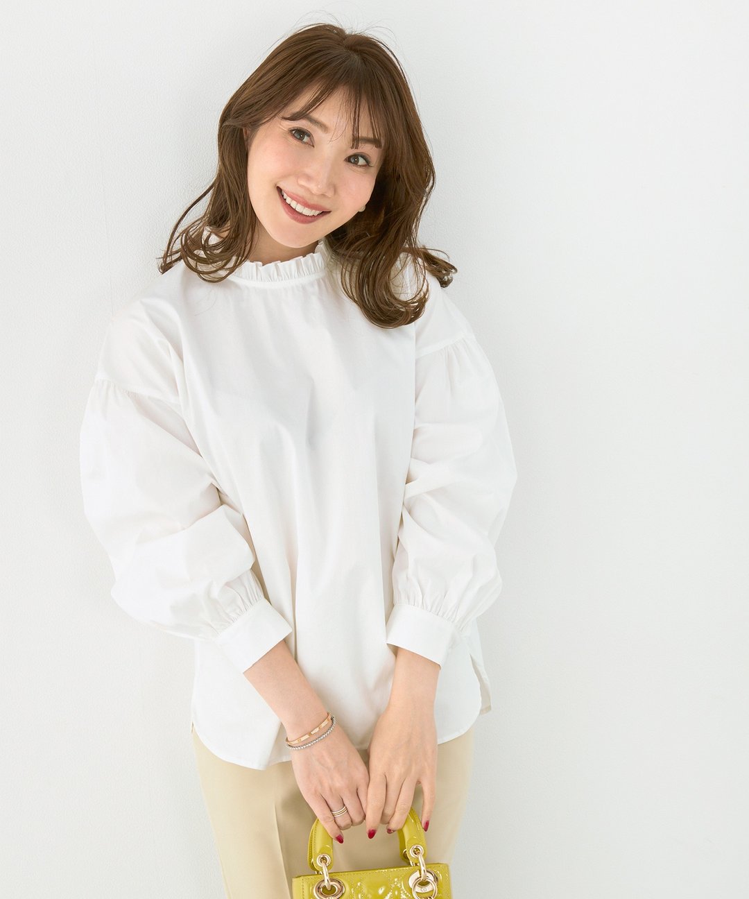 Blouse frilled collar puff sleeve design / Liala x PG - 女装衬衫 - 棉 白色