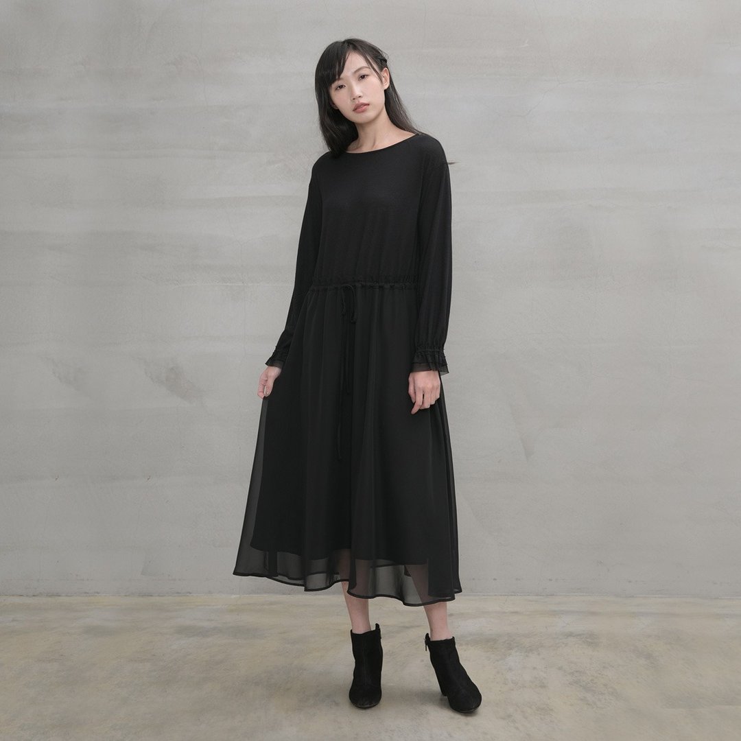 优柔漫舞拼接洋装 Slow Dance Stitching Dress D167 - 洋装/连衣裙 - 其他人造纤维 黑色