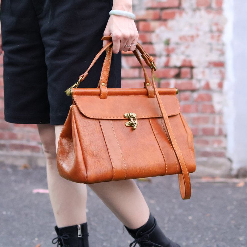 L.I.S本革工坊 | 经典城市旅行包 手提包/侧背包 生日礼 圣诞礼 - 侧背包/斜挎包 - 真皮 咖啡色