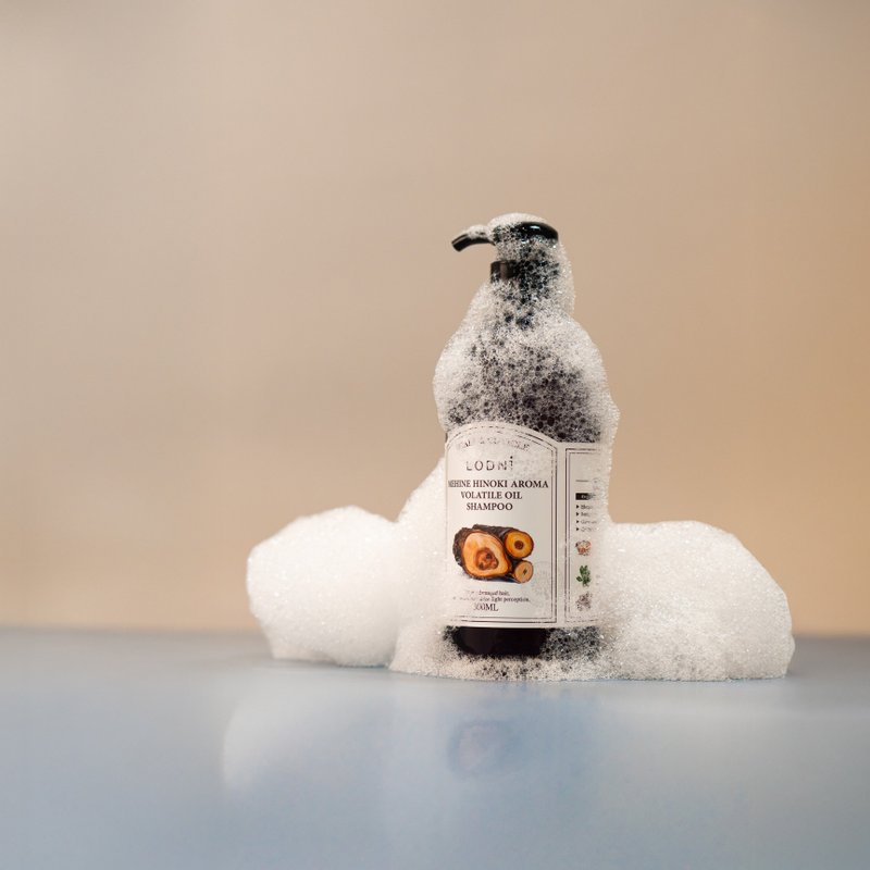 桧木精油洗发精300ml(温和清洁 所有发质适用) - 洗发用品 - 植物．花 咖啡色