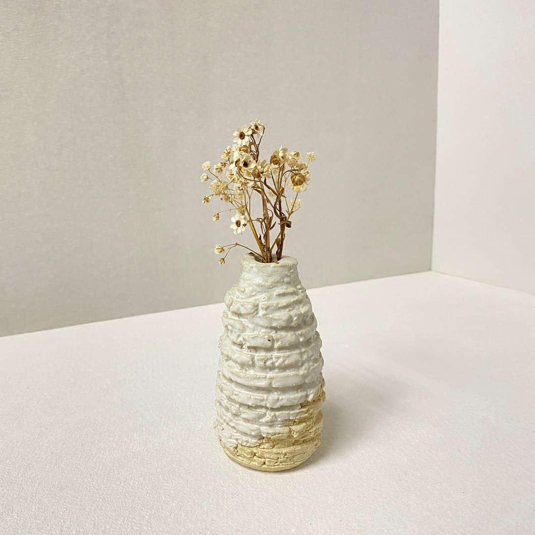 【永皴烧】手工陶瓷 小型花器 花瓶 生活家饰 - 花瓶/陶器 - 瓷 白色