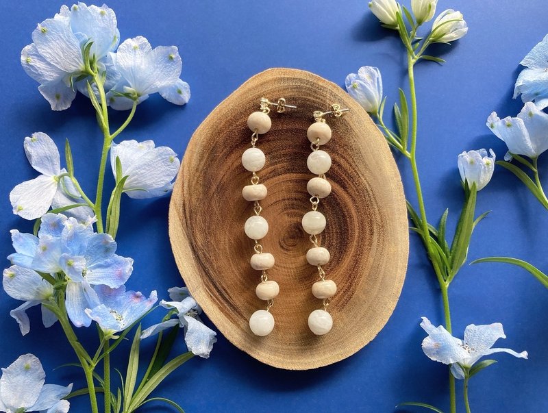 天然石 耳针/耳夹 河石 × 月光石 - 耳环/耳夹 - 其他材质 白色