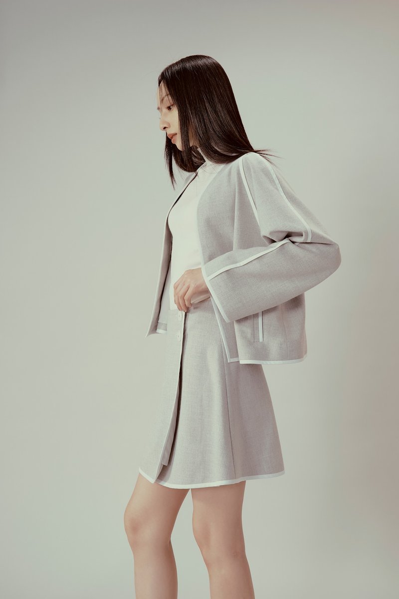 灰色短版滚白边外套 - 女装休闲/机能外套 - 其他人造纤维 灰色