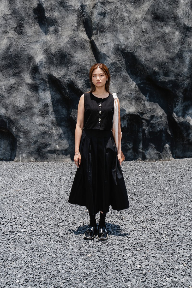 黑色条纹后开衩背心 - 女装背心 - 其他材质 黑色