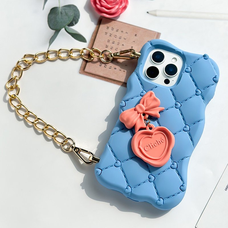 【Candies】iPhone 16 Pro Max- 融化爱心菱格纹晚宴包 蓝 手机壳 - 手机壳/手机套 - 硅胶 蓝色