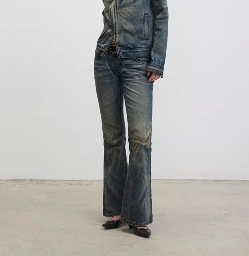 Spiral Wash Jeans 水洗低腰微喇牛仔裤 - 中性裤装 - 其他材质 蓝色