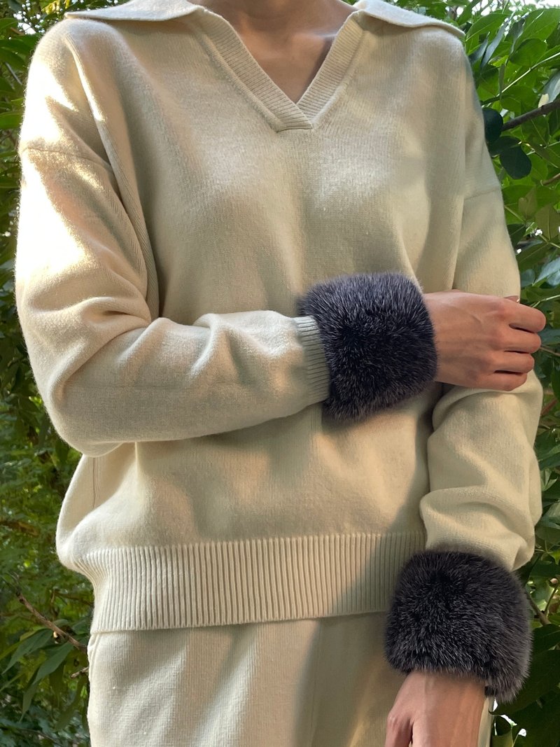 Slap on cuffs / Fur bracelets / Wristband - 手链/手环 - 其他材质 多色