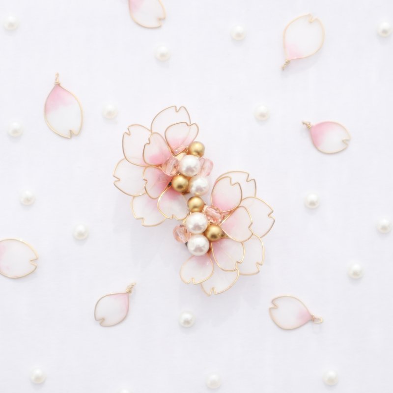 樱花花瓣 耳环 / 耳夹 - 耳环/耳夹 - 其他材质 粉红色