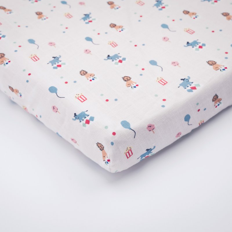 Organic B 有机比比 弥月礼婴儿有机棉纱床包-梦中的马戏团 - 婴儿床上用品 - 棉．麻 