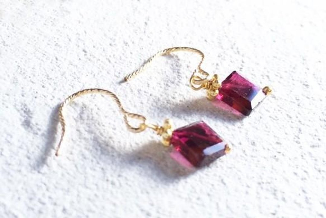 Rhodlite Garnet ◆ K14GF earrings - 耳环/耳夹 - 宝石 